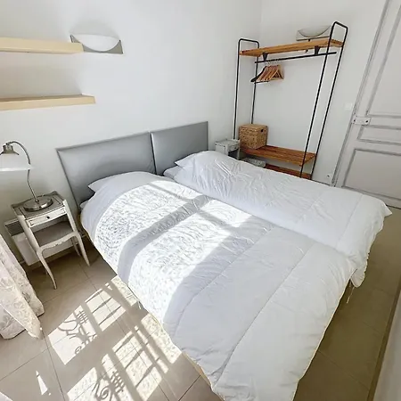 2 Bedroom Forville 8 Mins To The Palais 328 By Interhome Cannes